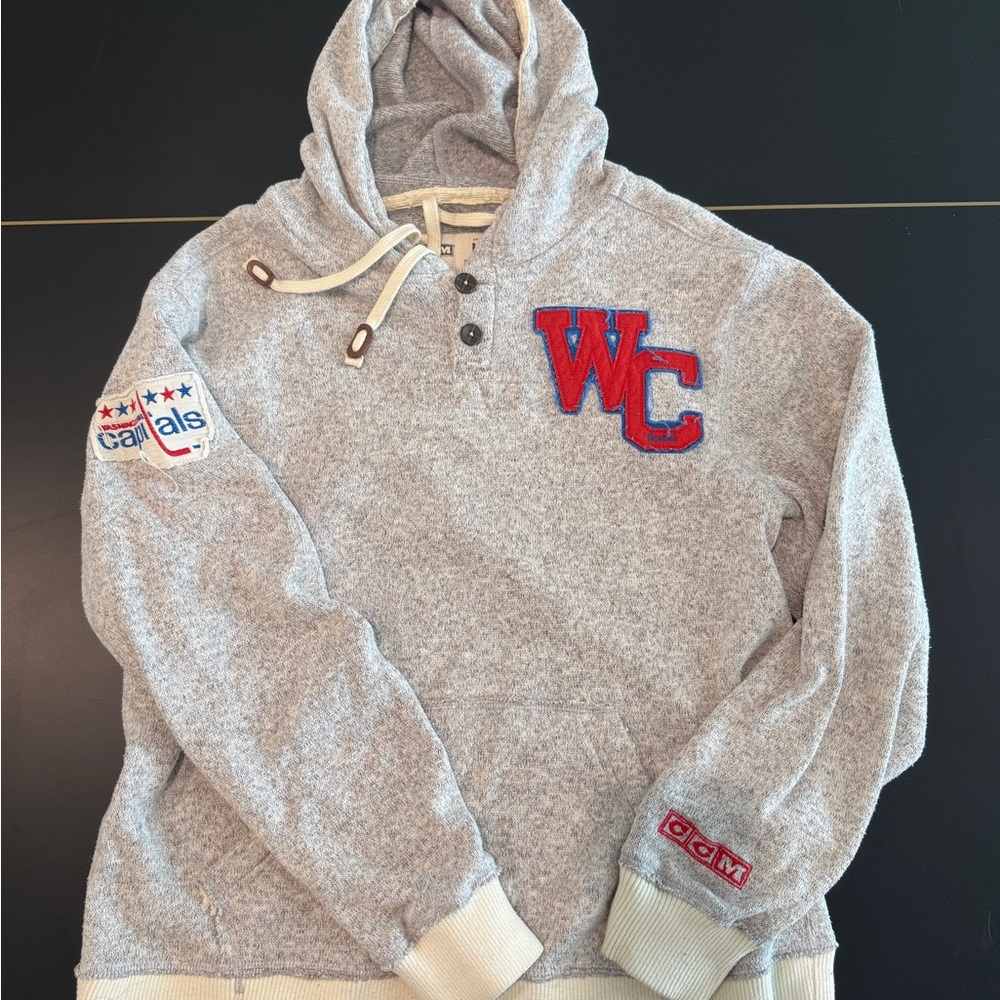 Washington Capitals Gray Hooded Sweatshirt